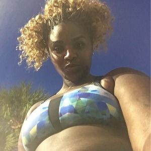 Meet your Posher, Eboni